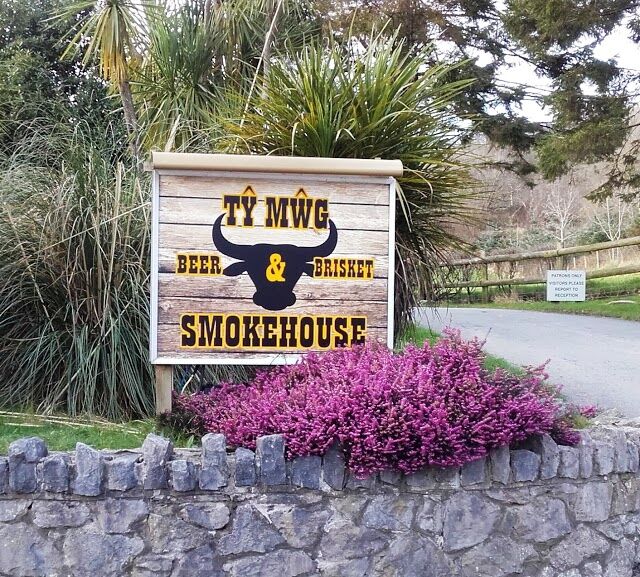 Ty mwg beer and brisket smokehouse