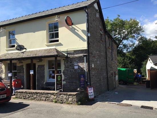 Walnut Tree Cafe Bar