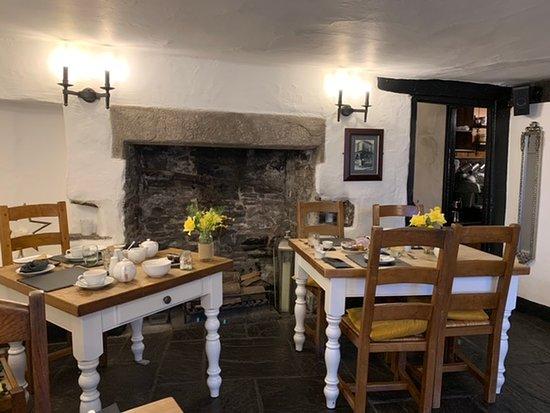 Kings Arms Hotel Restaurant