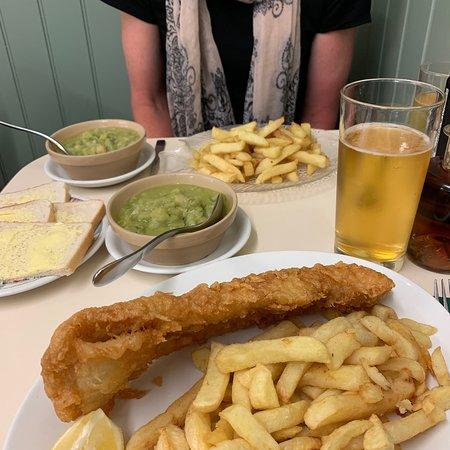 Bowen's Fish & Chip Shop