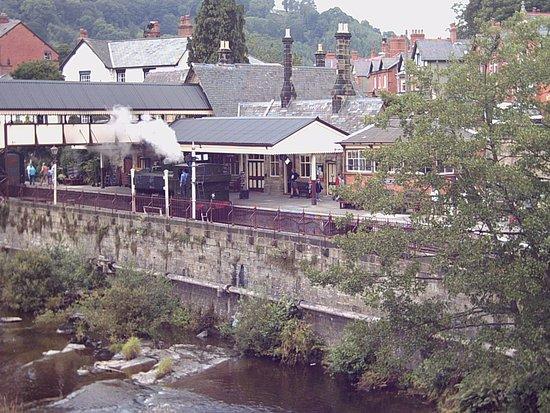 The Station Cafe & Bar