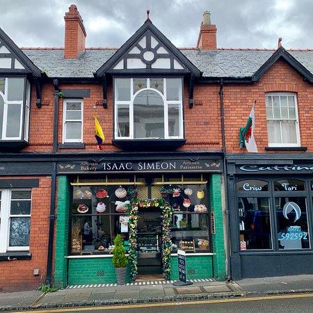 Isaac Simeon Artisan Patisserie