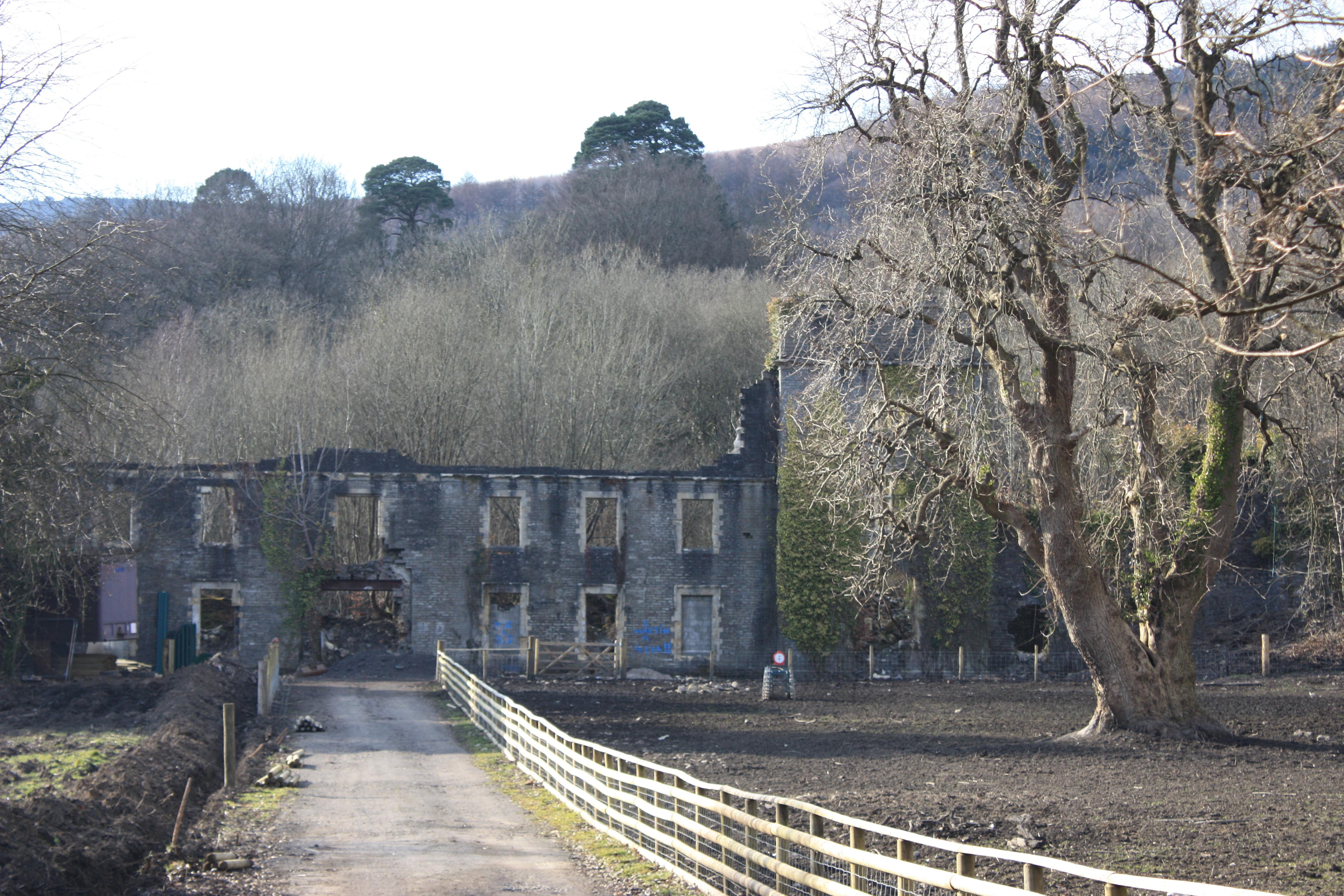 Aberpergwm House