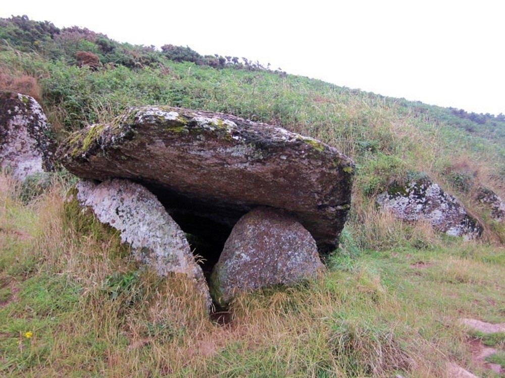Kings Quoit Burial Chamber