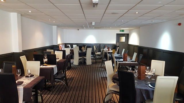 Rozi's Tandoori Restaurant